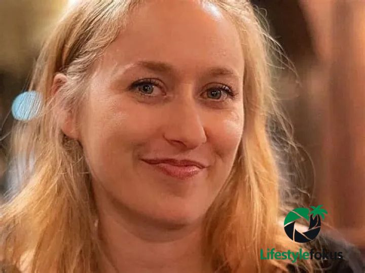 melanie olmstead melanie olmstead